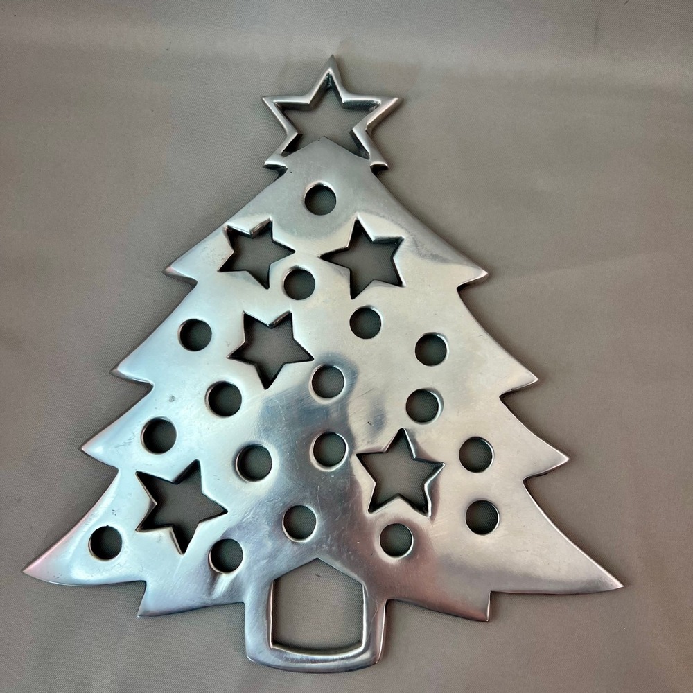 IHI Christmas Tree Trivet Silver Aluminum Holiday Kitchen Hot Plate Excellent
